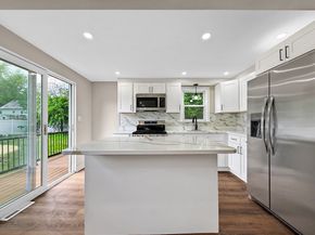 6 Anthony Rd, Tewksbury MA 01876
