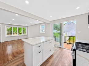 6 Anthony Rd, Tewksbury MA 01876
