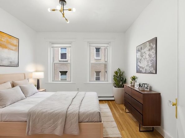 1673 Commonwealth Ave 3, Boston MA 02135