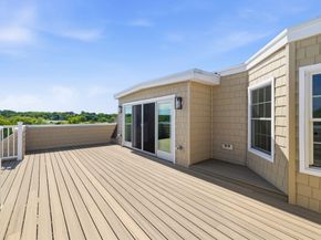 3 Pirmi Ln 10, Gloucester MA 01930