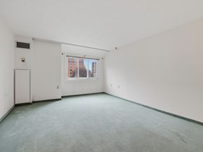 44 Elm Street 303, Worcester MA 01609