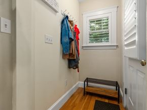 10-12 Richardson Ave 2, Arlington MA 02476