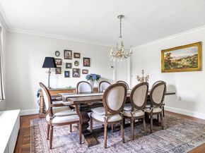 518 Newton St, Brookline MA 02467