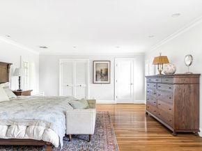 518 Newton St, Brookline MA 02467