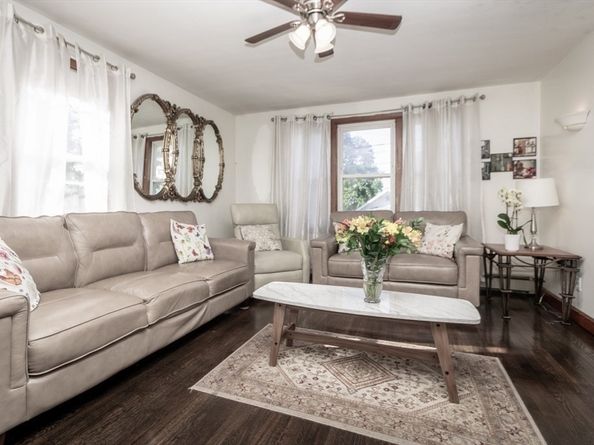 592 Mountain Ave, Revere MA 02151