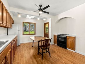 28 Hawthorne St, Lynn MA 01902