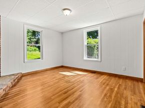 28 Hawthorne St, Lynn MA 01902