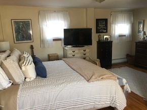 8-10 Pleasant Street, Leicester MA 01524