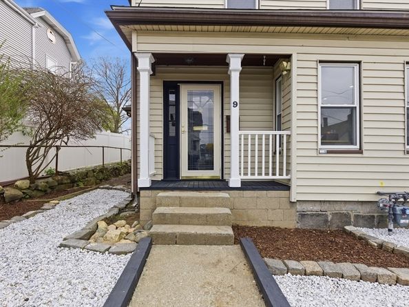 9 Robbins Street, Waltham MA 02453