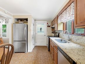 15 Ellsworth Terrace, Lynn MA 01904