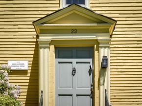 33 Grove Street, Framingham MA 01701
