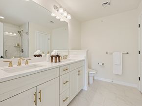 11 Winslow Ln 2, Grafton MA 01536