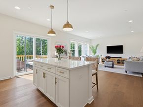 11 Winslow Ln 2, Grafton MA 01536