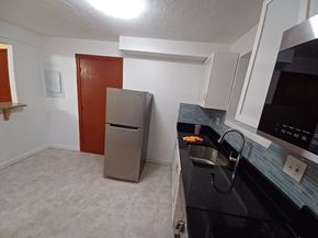 8 Jackson St C1, Quincy MA 02169