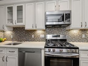 1880 Beacon St 6, Brookline MA 02445