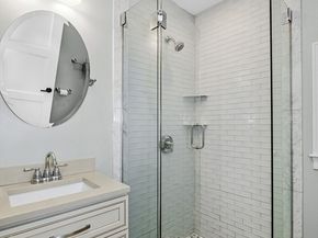 1880 Beacon St 6, Brookline MA 02445