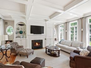 80 Hollingsworth Ave, Braintree MA 02184