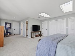 60 Pointe Rok Drive 60, Worcester MA 01604