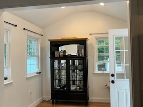 4 Robin Rd, Billerica MA 01821