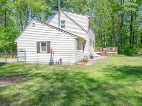 586 Turnpike St, Stoughton MA 02072