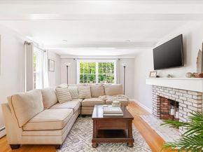 8 Bridge St, Norwell MA 02061