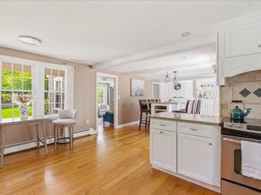8 Bridge St, Norwell MA 02061