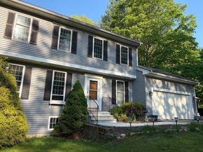 38 Lake Street, Spencer MA 01562