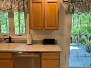38 Lake Street, Spencer MA 01562