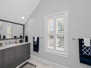 456 Chestnut St, Needham MA 02492