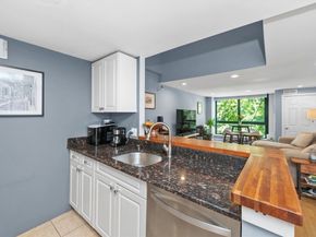42 Eighth 3315, Boston MA 02129