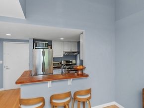 42 Eighth 3315, Boston MA 02129