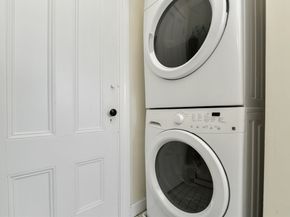1774 Beacon Street 6, Brookline MA 02445