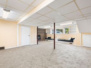 37 Old Coach Rd, Braintree MA 02184
