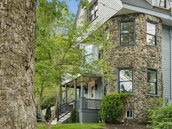34 Addison St, Arlington MA 02476