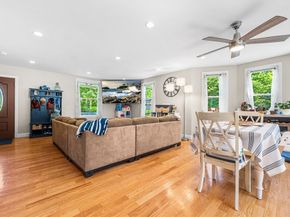 19 Laconia Ave, Saugus MA 01906