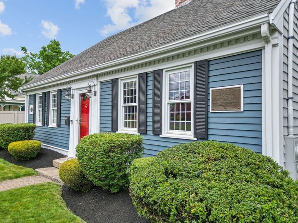 751 Washington St, Whitman MA 02382