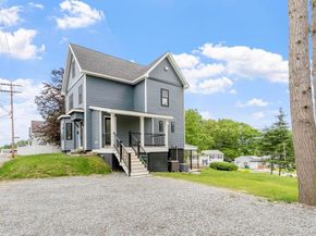 697 Westminster Hill Rd, Fitchburg MA 01420