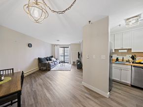 90 Quincy Shore Dr 108, Quincy MA 02171