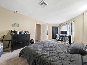 90 Quincy Shore Dr 108, Quincy MA 02171