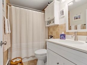 5 Ripley Place, Worcester MA 01610