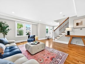 55 Banks St 2, Winthrop MA 02152