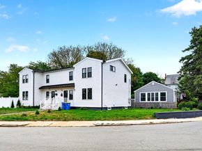 55 Banks St 2, Winthrop MA 02152