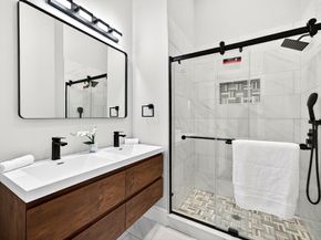 55 Banks St 2, Winthrop MA 02152