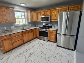 40 Merrick St A, Worcester MA 01609