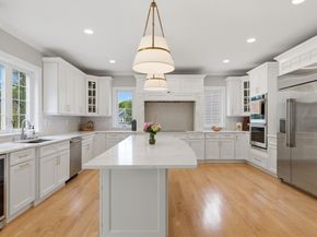 20 Larchmont Lane, Lexington MA 02420