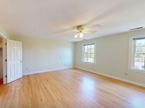 7 Deer Run, Charlton MA 01507