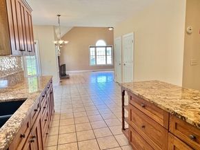7 Deer Run, Charlton MA 01507