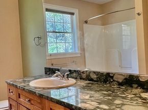 7 Deer Run, Charlton MA 01507