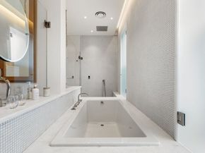 126 Marlborough St, Boston MA 02116