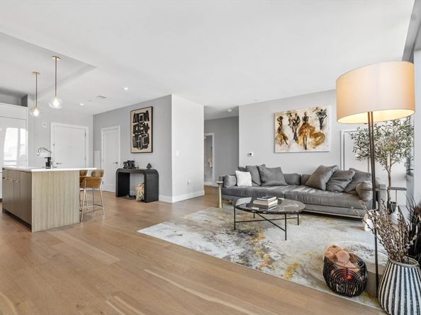 100 Shawmut Ave 704, Boston MA 02118